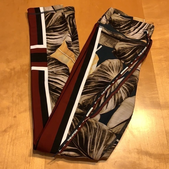 The Upside HR Tropical Leaves Print Leggings 4 - Picture 6 of 10